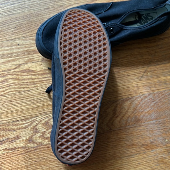 Vans Authentic size 11 Men’s - Picture 3 of 3